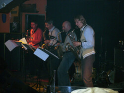 Donna Lee Saxophone Quartet @ Sax Club (2005)