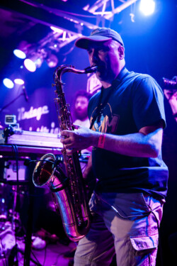 General Woo @ Vintage Industrial Bar (2015)